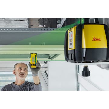 ENSEMBLE INTÉRIEUR LEICA RUGBY 640G AVEC BATTERIE LI-ION + CELLULE ROD-EYE 120G + TÉLÉCOMMANDE RC400 